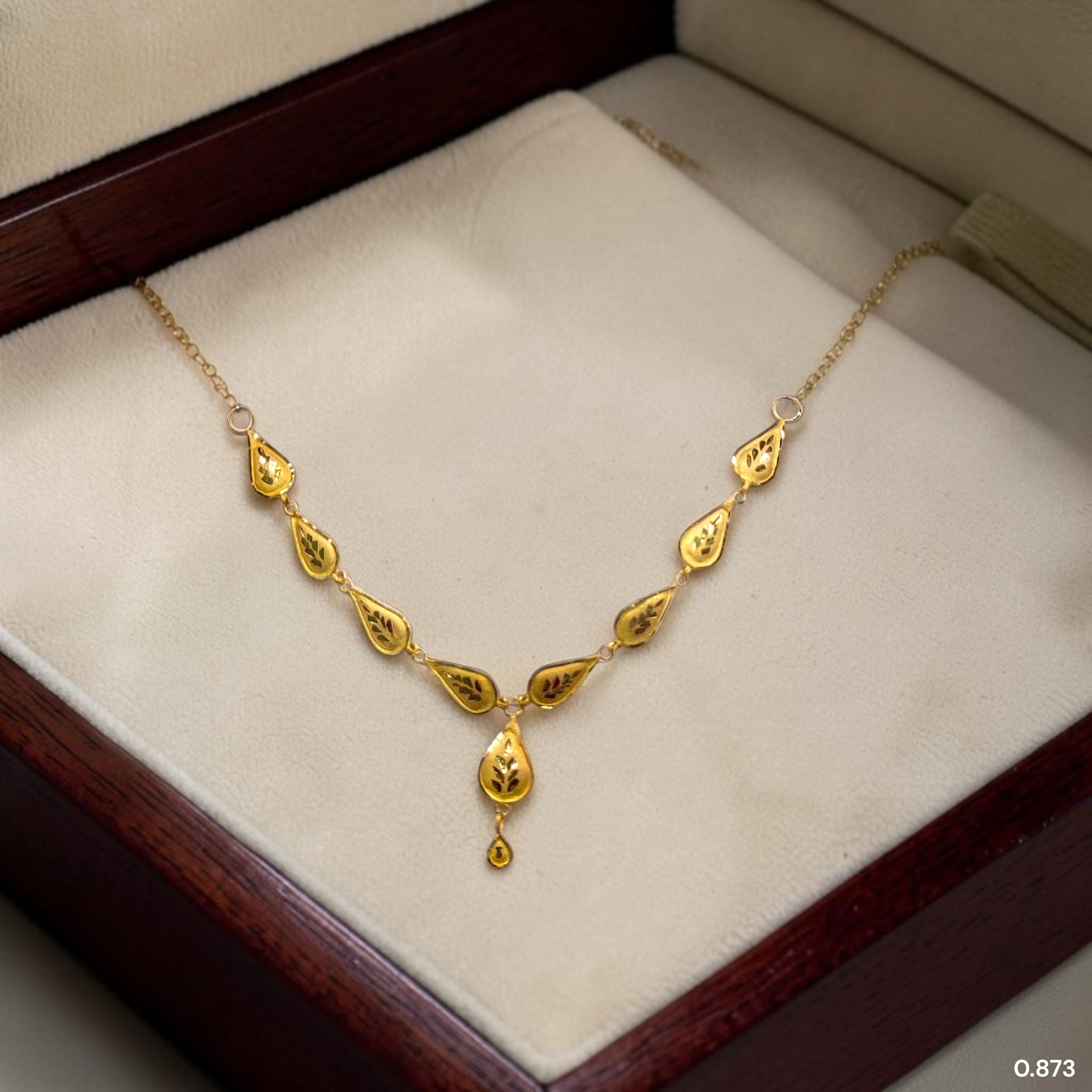GOLD CHOKER NECKLACE-(WGT: 0.873 GM APPROX) BIS CERTIFIED HUID HALLMARK 9KT GOLD NECKLACE 1 PIECE FOR WOMEN.