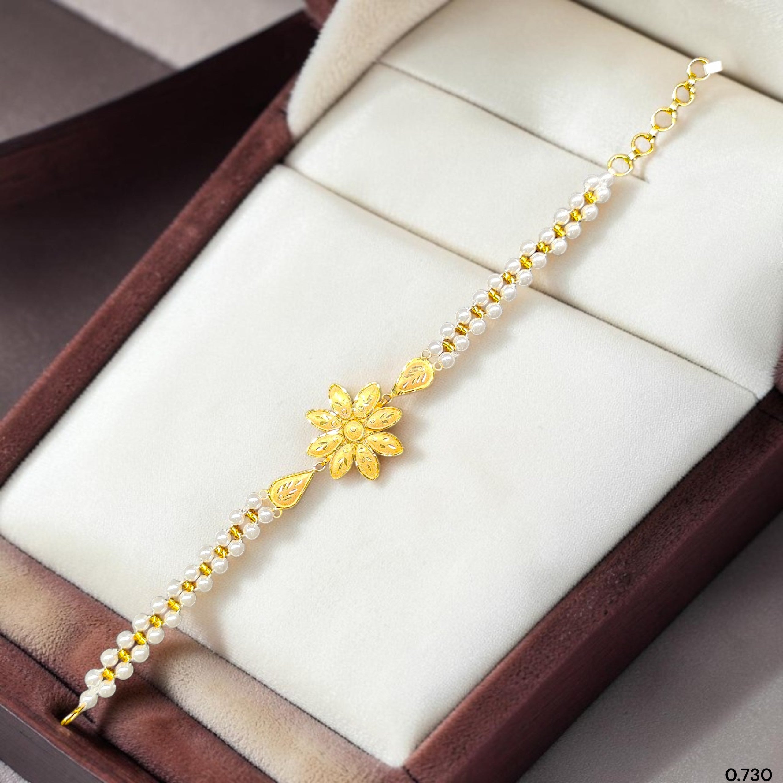 GOLD WRISTLET- (WGT: 0.730 GM APPROX) BIS CERTIFIED HUID HALLMARK 375 9KT GOLD WRISTLET (BRACELET) WITH MOTI CHAIN FOR WOMEN (ADJUSTABLE SIZE).