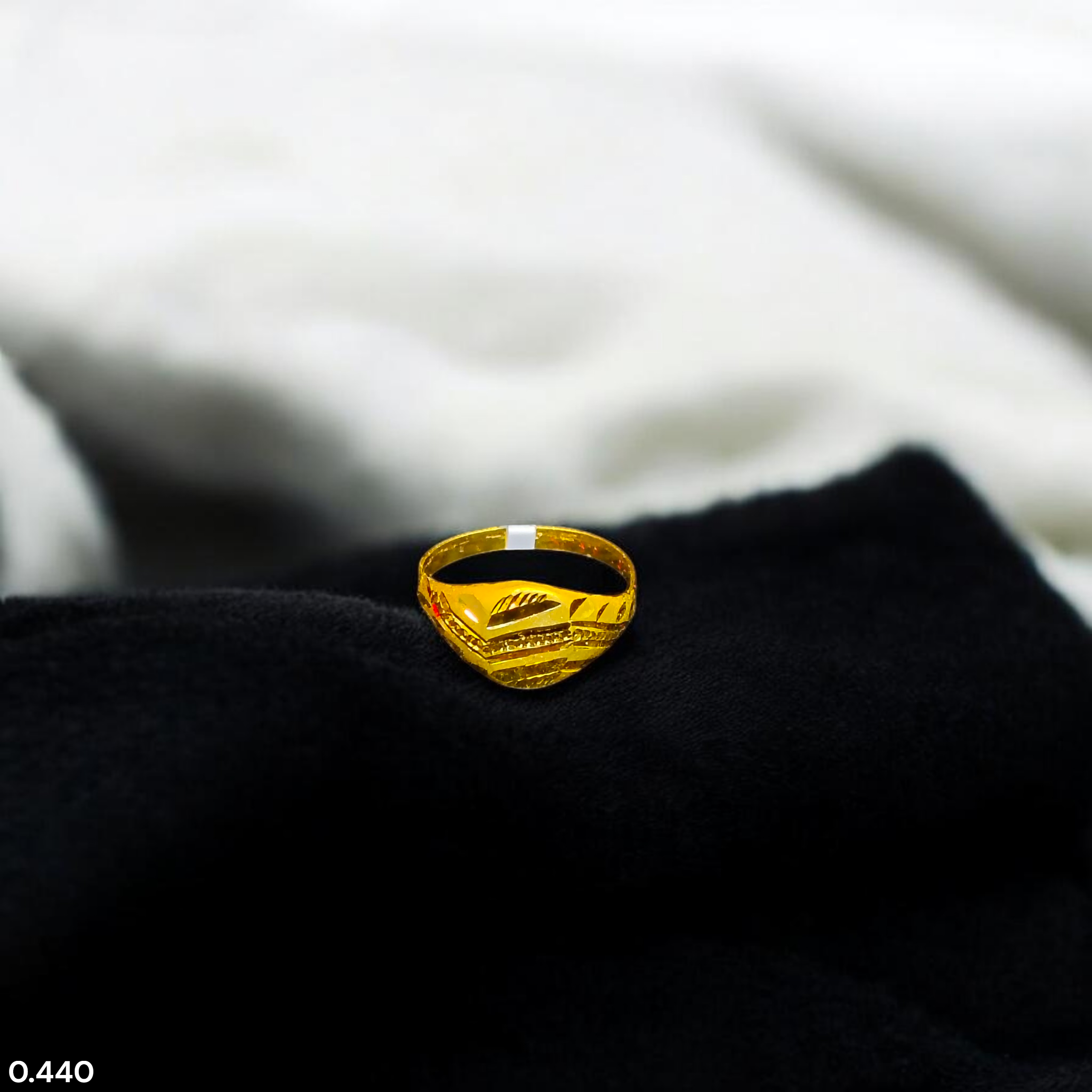 BABY JEWELLERY- TRJ WGT: 0.440 GM APPROX 375 9KT HUID HALLMARK GOLD BABY FINGER RING 1 PIECE FOR RICE CEREMONY & BIRTHDAY.