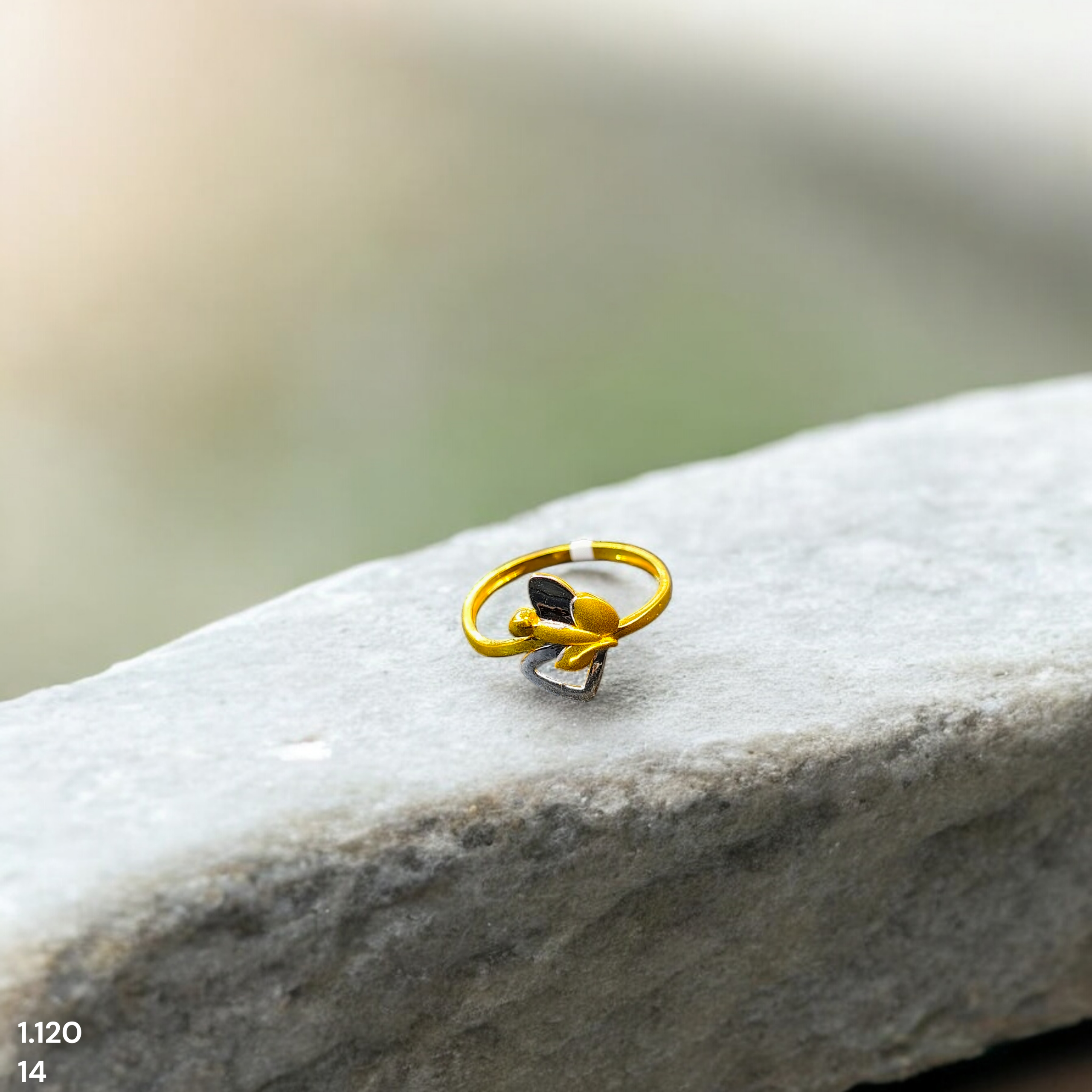 LADIES RING- TRJ (SIZE:14) WGT: 1.120 GM APPROX BIS CERTIFIED HUID HALLMARK 9KT GOLD FINGER RING FOR WOMEN 1 PIECE.