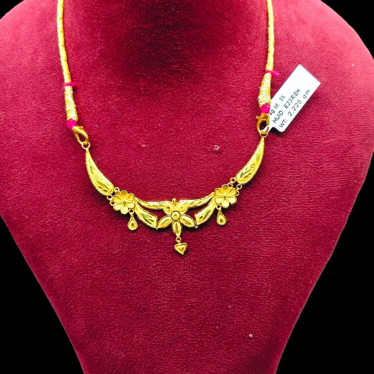 GOLD CHOKER NECKLACE-(WGT: 2.225 GM APPROX) BIS CERTIFIED HUID HALLMARK 9KT GOLD NECKLACE 1 PIECE FOR WOMEN.