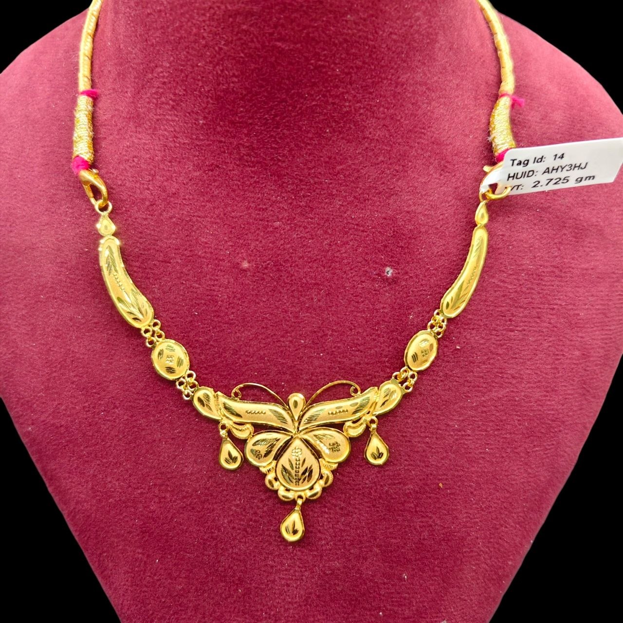 GOLD CHOKER NECKLACE-(WGT: 2.725 GM APPROX) BIS CERTIFIED HUID HALLMARK 9KT GOLD NECKLACE 1 PIECE FOR WOMEN.