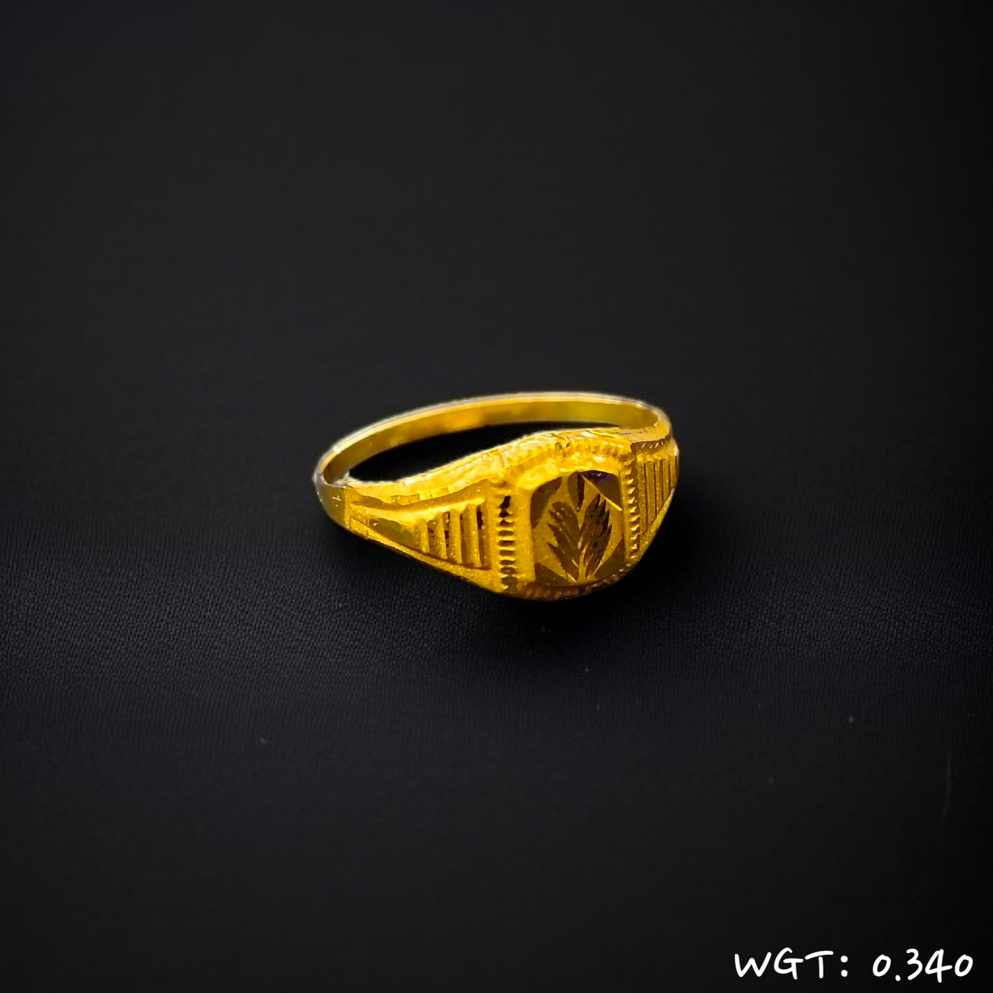 TRJ WGT: 0.340 GM APPROX KDM GOLD BABY FINGER RING 1 PIECE FOR RICE CEREMONY & BIRTHDAY.