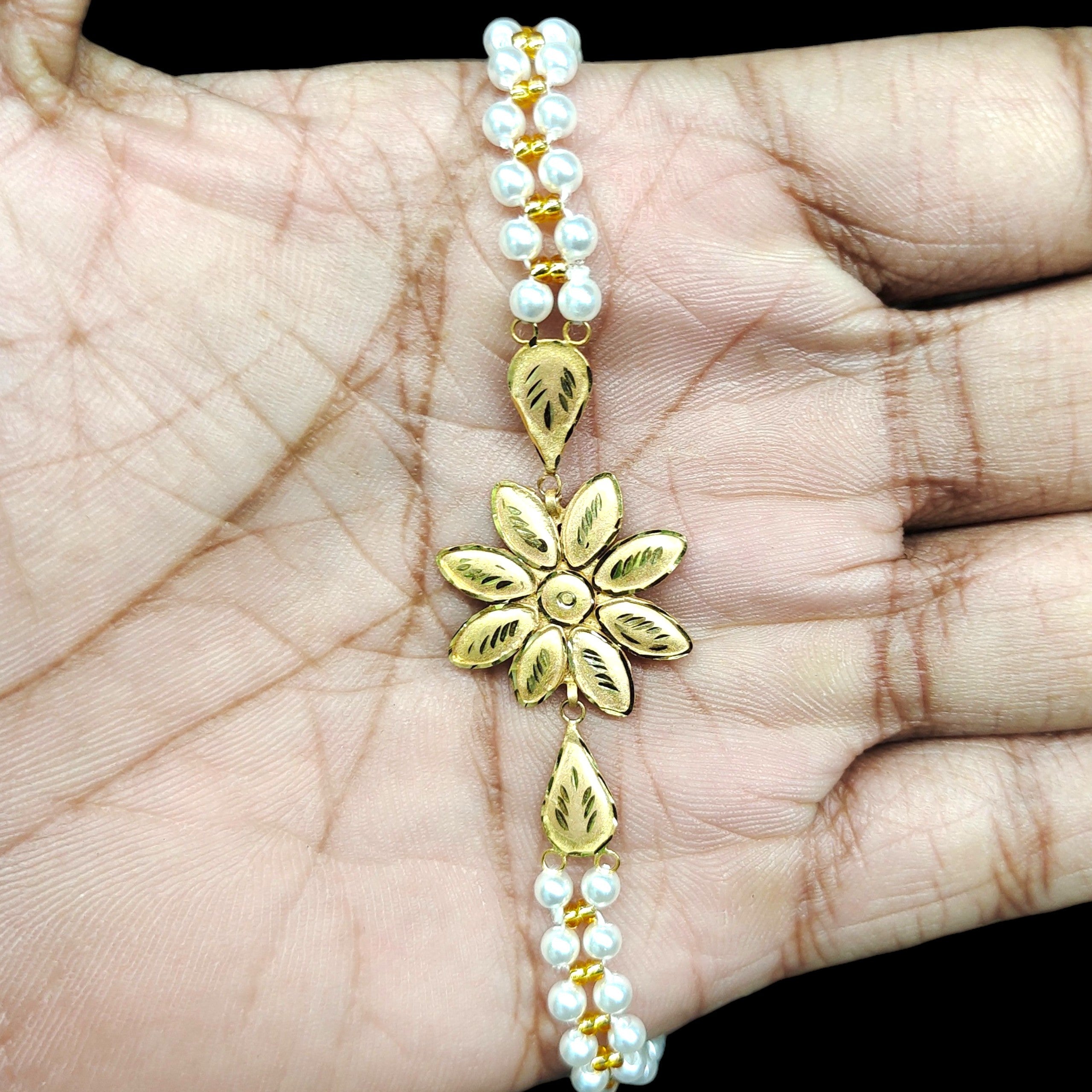 GOLD WRISTLET- (WGT: 0.740 GM APPROX) BIS CERTIFIED HUID HALLMARK 375 9KT GOLD WRISTLET (BRACELET) WITH MOTI CHAIN FOR WOMEN (ADJUSTABLE SIZE).