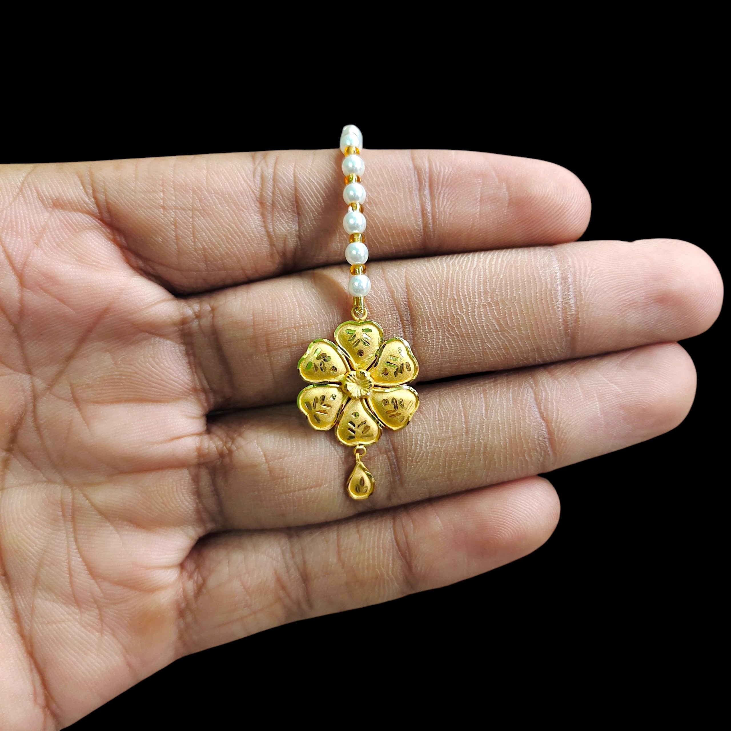 GOLD TICKLY- BIS CERTIFIED WGT: 0.750 GM APPROX HUID HALLMARK 916 22KT GOLD TICKLY (MANGTIKA) 1 PIECE FOR MARRIAGE.