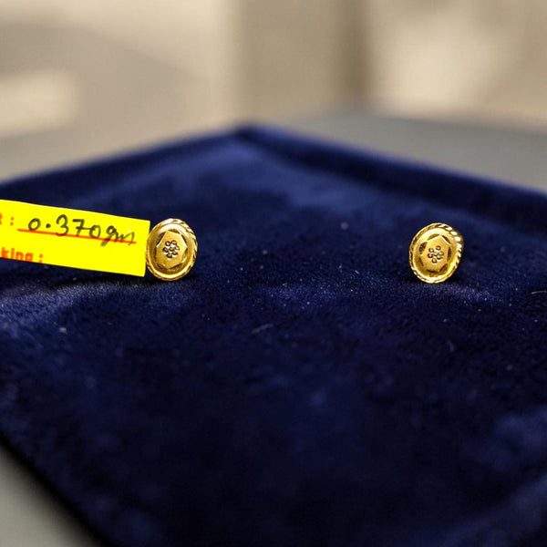 GOLD TOPS- BIS CERTIFIED (WGT: 0.370 GM APPROX) HUID HALLMARK 375 9KT GOLD TOPS 1 PAIR BEST FOR MARRIAGE GIFT.