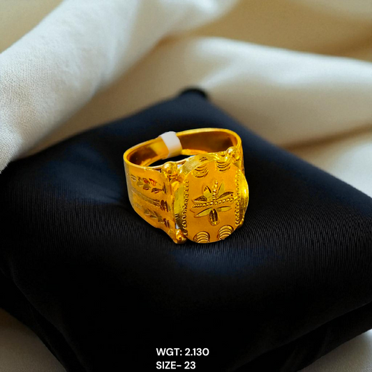 SIZE:23 (WGT: 2.130 GRAM APPROX) BIS CERTIFIED HUID HALLMARK 916 22KT GOLD GENTS FINGER RING FOR MENS 1 PIECE.
