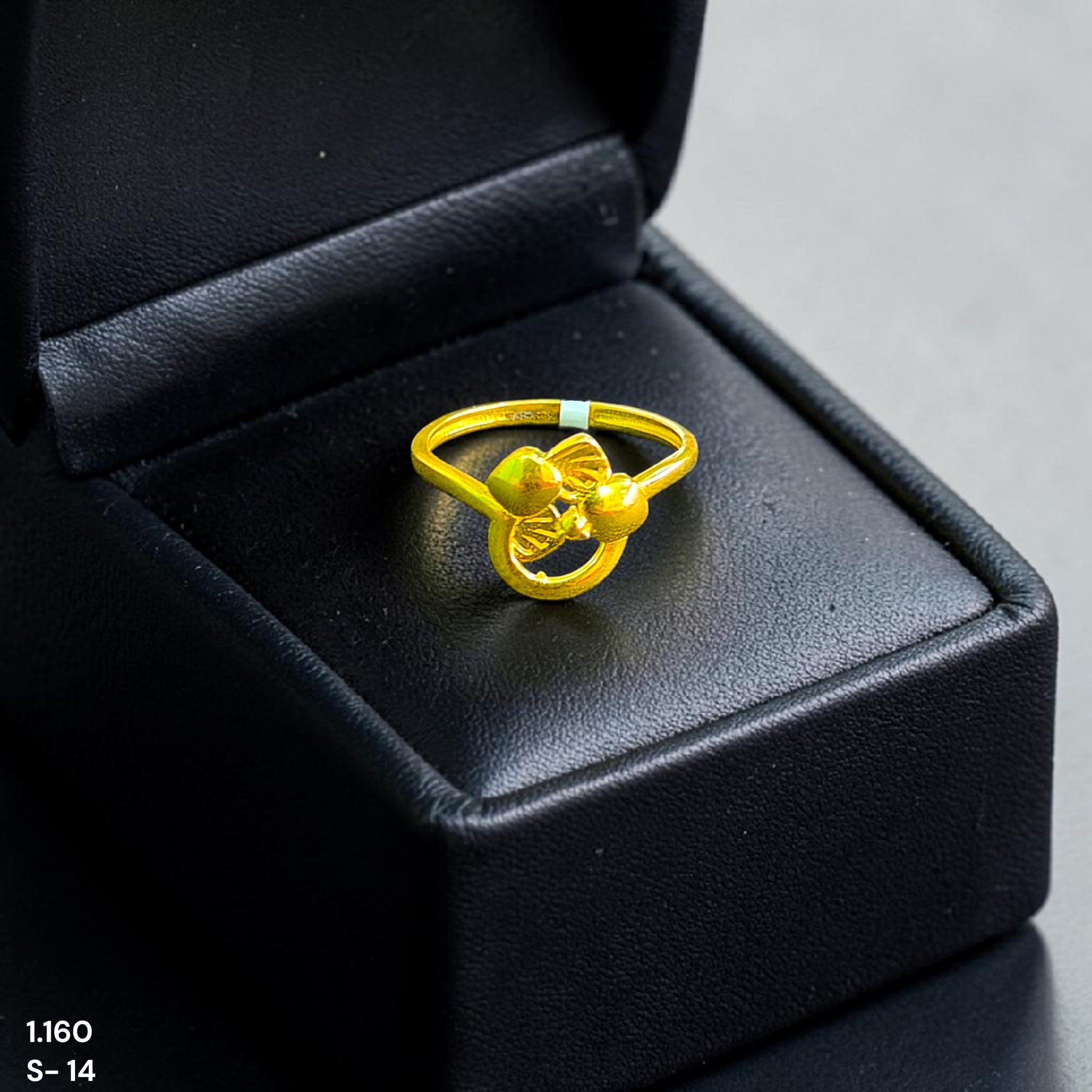 LADIES RING- (SIZE: 14) WGT: 1.160 GM APPROX BIS CERTIFIED HUID HALLMARK 9KT GOLD FINGER RING FOR WOMEN 1 PIECE FOR REGULAR USE.