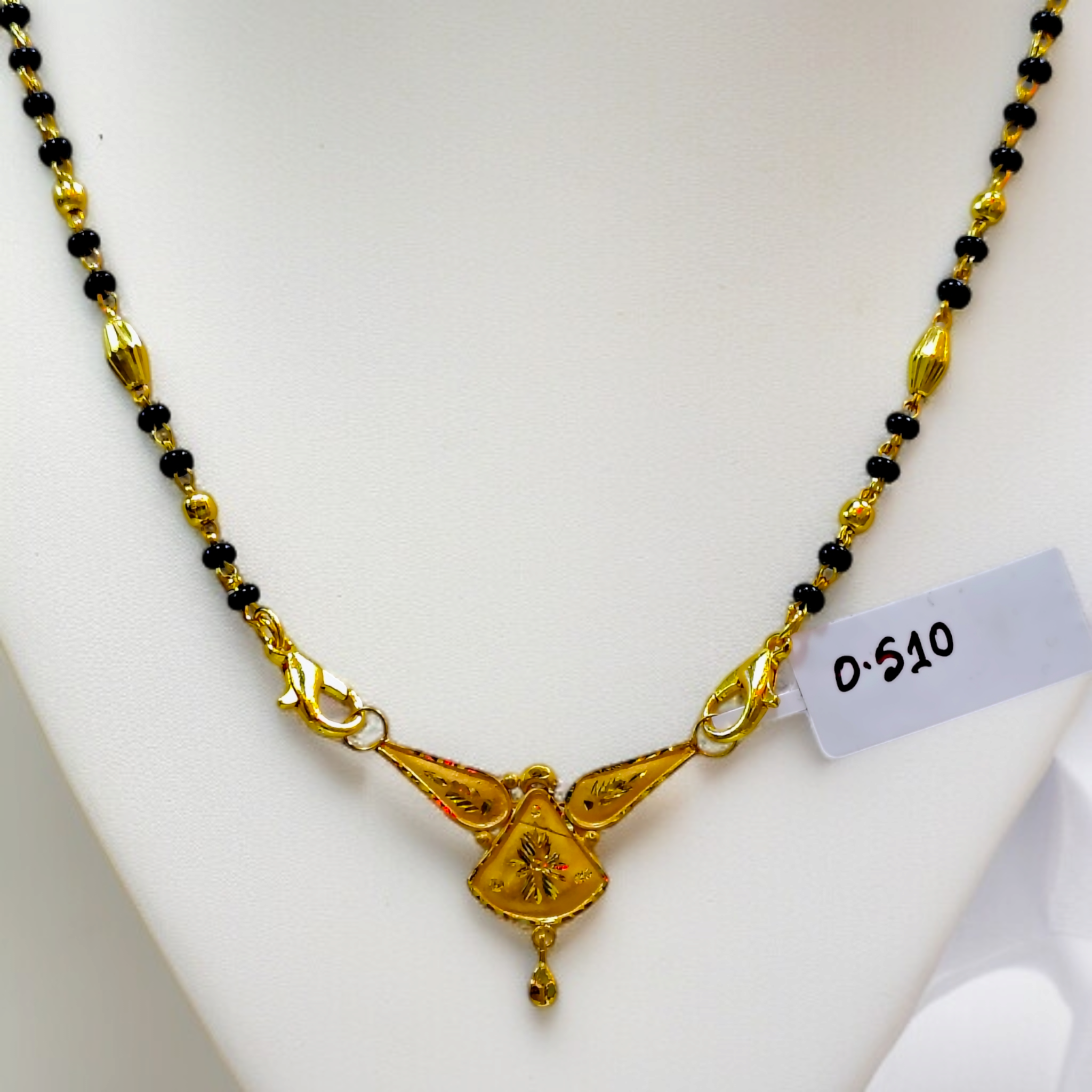 (GPM) TRJ WGT: 0.510 GM APPROX KDM GOLD PENDANT WITH MANGALSUTRA & ADJUSTABLE TASSEL 1 PIECE (50 TONCH) FOR BEST GIFT IN MARRIAGE.