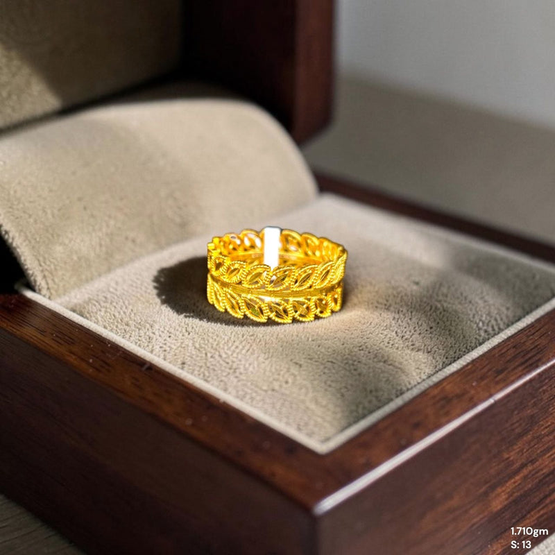 LADIES RING- (SIZE: 13 ) WGT: 1.710 GM APPROX BIS CERTIFIED HUID HALLMARK 9KT GOLD THUMB RING FOR UNISEX 1 PIECE.(58GZN8)