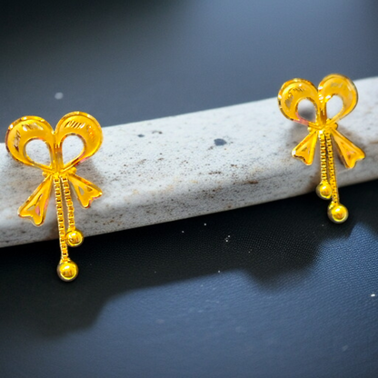 RAJLAXMI D- HWVG9P/QQJ6WP WGT: 1.650 GM APPROX HUID HALLMARK 916 22KT GOLD EAR TOPS STUD 1 PAIR FOR REGULAR USE.