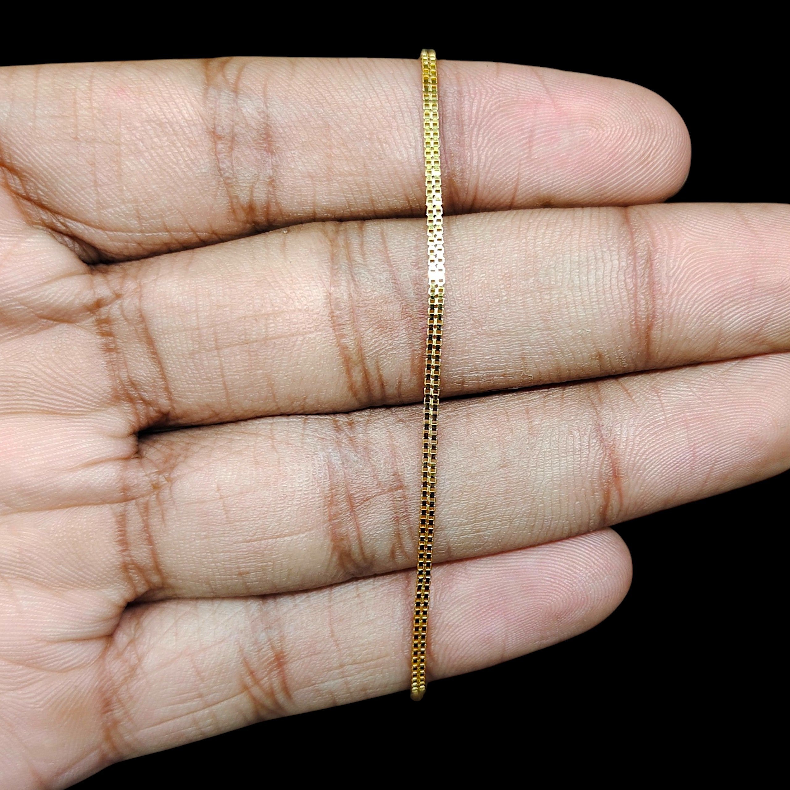 GOLD CHAIN- (WGT: 3.332 GM APPROX) BIS CERTIFIED HUID HALLMARK 9KT GOLD CHAIN (20 INCH) 1 PIECE FOR UNISEX.