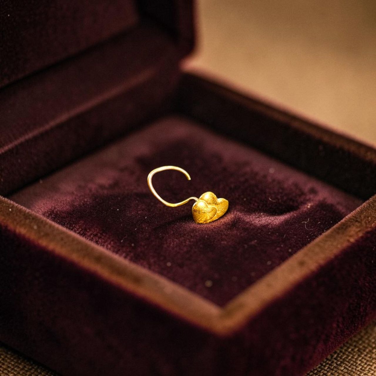 GOLD NOSEPIN- BIS CERTIFIED HUID HALLMARK 375 9KT GOLD NOSEPIN 1 PIECE FOR WOMEN (FOR REGULAR USE). SOLD ON MRP.