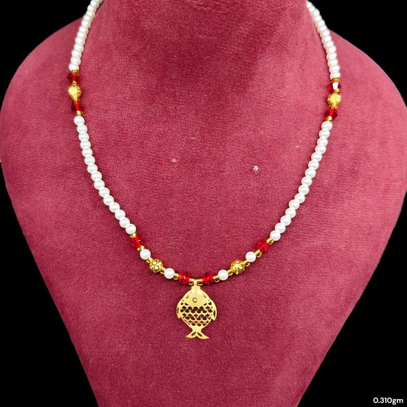 DURGA PUJO OFFER- GOLD LOCKET- WGT: 0.310 GM APPROX BIS CERTIFIED HUID HALLMARK 22KT GOLD MOTI LOCKET 1 PIECE FOR WOMEN (WITH PUTI CHAIN).