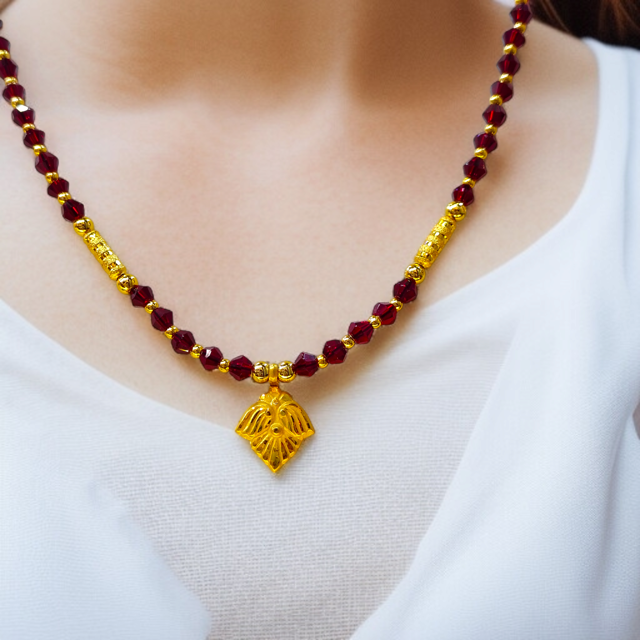 (GML) LOTUS DESIGN (WGT: 0.170 GM APPROX) KDM GOLD LOCKET 1 PIECE WITH TASSEL (50 TONCH) BEST FOR GIFT IN MARRIAGE.