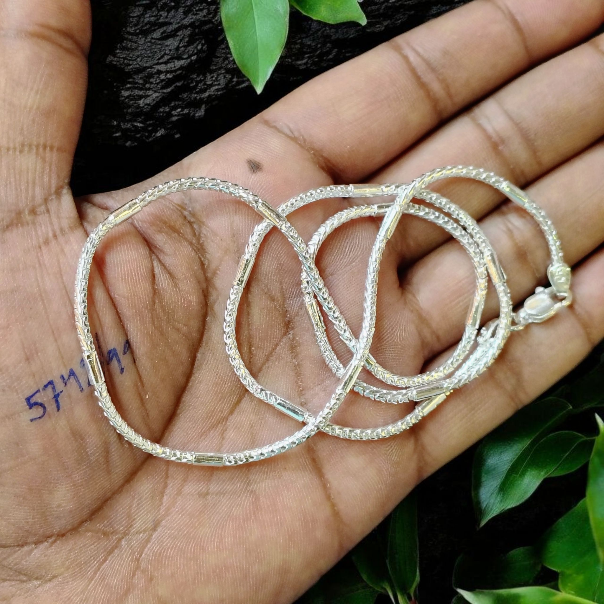 (SLCH) SILVER CHAIN 21 INCH - 625 SILVER CHAIN WGT: 17.840 GM APPROX 1 PIECE (UNISEX DESIGN) FOR MEN AND WOMEN.