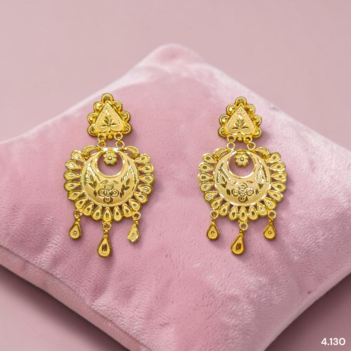 GOLD EARRINGS- (WGT: 4.130 GM APPROX) BIS CERTIFIED HUID HALLMARK 9KT GOLD EARRINGS 1 PAIR FOR WOMEN (BEST FOR GIFT IN MARRIAGE). (KRAVVU)-(YLBINJ)