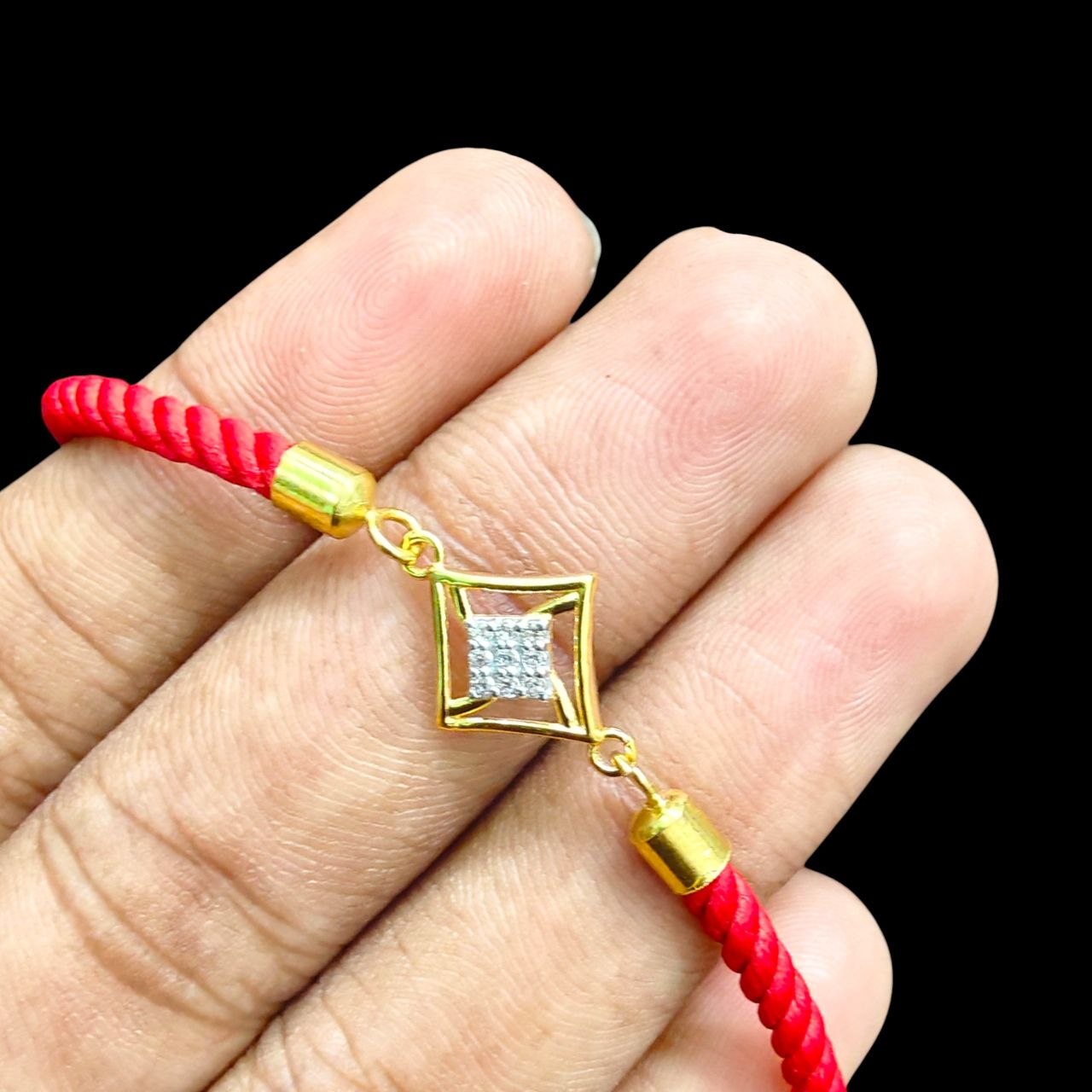 RAKHI- (WGT: 0.420 GM APPROX) BIS CERTIFIED HUID HALLMARK 375 9KT GOLD RAKHI FOR YOUR BELOVED BROTHER (ADJUSTABLE SIZE).