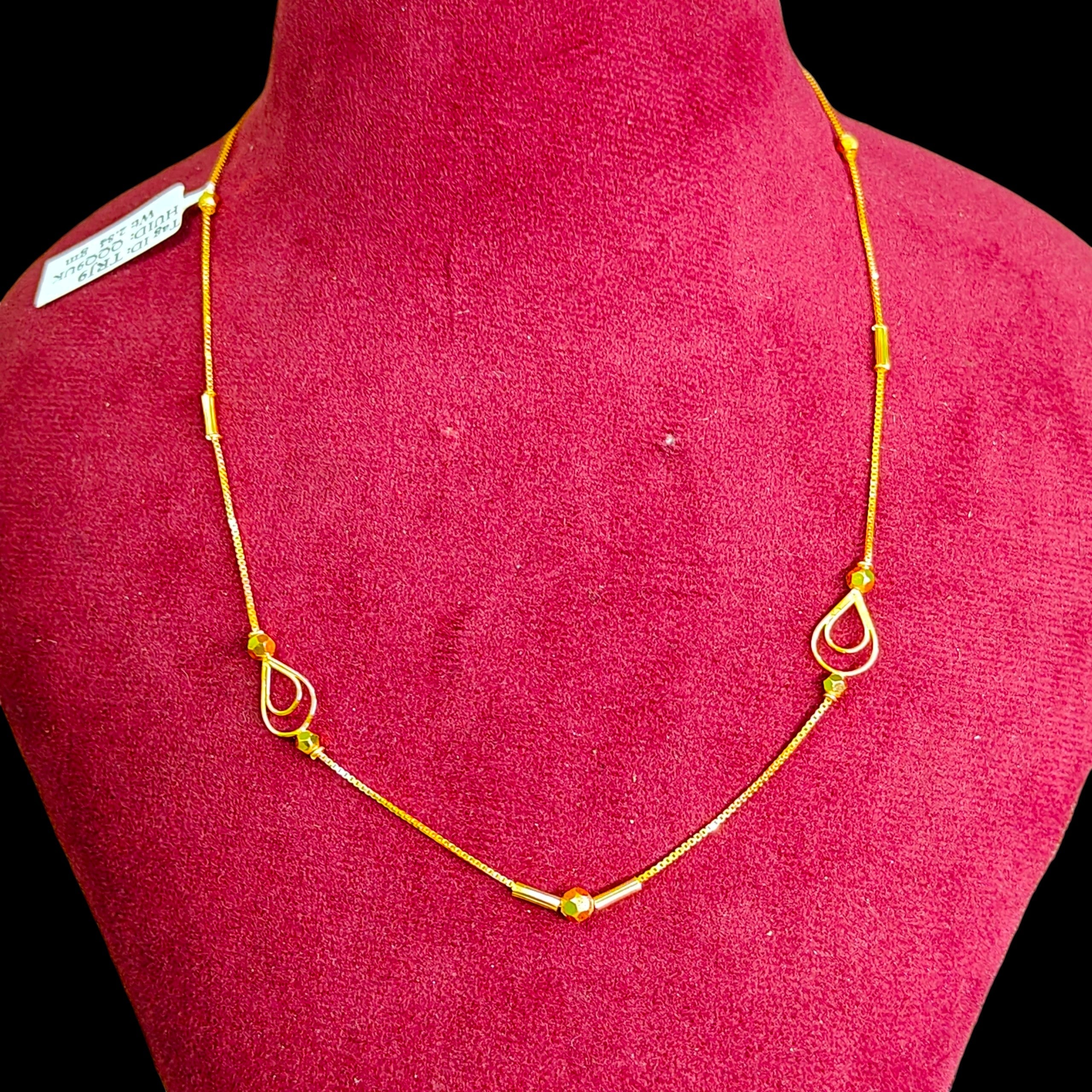 GCH-(WGT: 2.840 GM APPROX) BIS CERTIFIED HUID HALLMARK 9KT GOLD CHAIN WITH PENDANT (18 INCH) 1 PIECE FOR WOMEN.