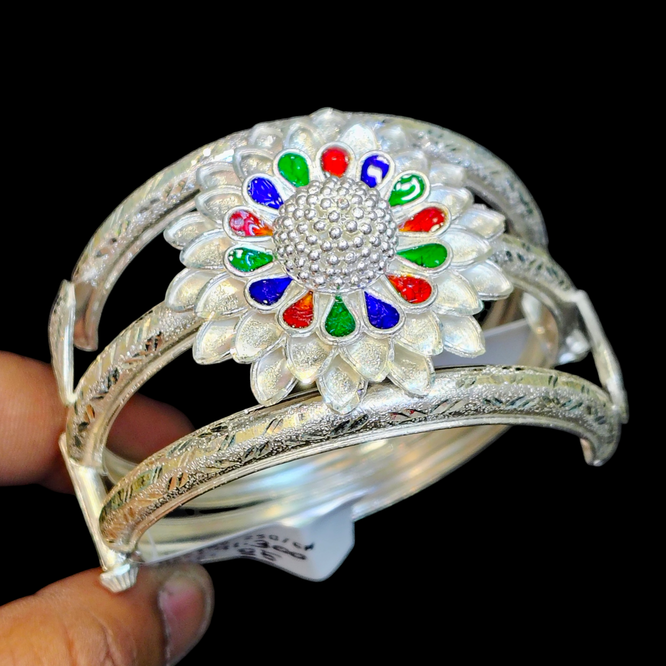 LUXURY SILVER BANGLE- (SIZE 25) CERTIFIED BIS HALLMARK 925 SILVER (1.5 PATCH) BANGLE (MANIPUR DESIGN) APPROX WGT: 41.300 GM (1 PIECE) FOR REGULAR USE FOR WOMEN.