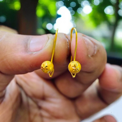 (GER22) BIS CERTIFIED WGT: 0.950 GM APPROX HUID HALLMARK 916 22KT GOLD SAFETIPIN EARRINGS 1 PAIR FOR WOMEN.