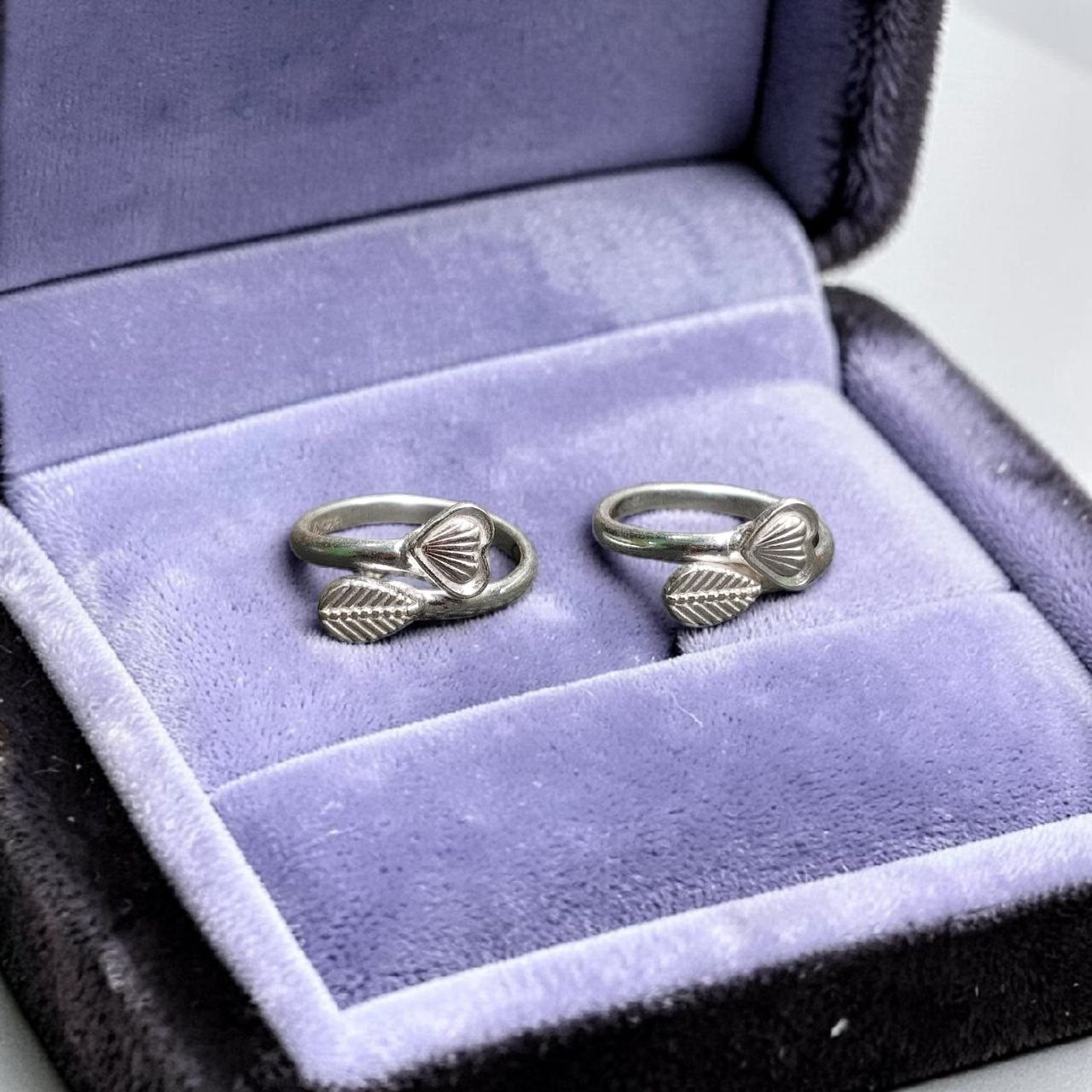 SILVER TOE RING- CERTIFIED BIS HUID HALLMARK 925 SILVER TOE RING (BICHIYA) 1 PAIR FOR REGULAR USE- (SOLD ON MRP).