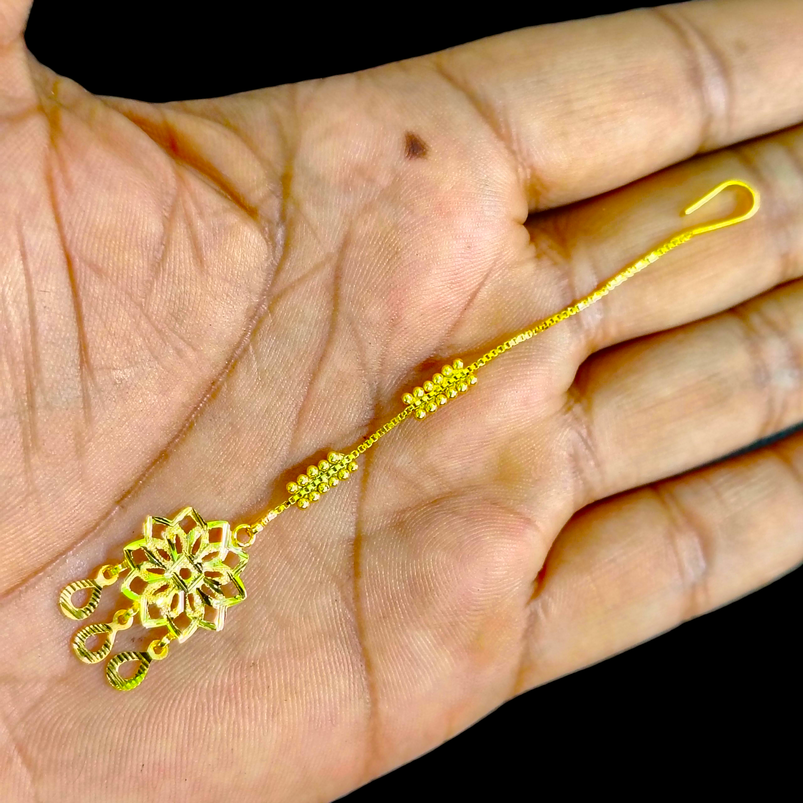 GOLD TICKLY- BIS CERTIFIED WGT: 1.080 GM APPROX HUID HALLMARK 375 9KT GOLD TICKLY (MANGTIKA) 1 PIECE FOR MARRIAGE.