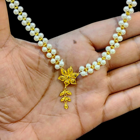 (GMP22) BIS CERTIFIED WGT: 0.870 GM APPROX HUID HALLMARK 916 22KT GOLD MOTI PENDANT 1 PIECE FOR YOUR BEAUTIFUL WIFE.