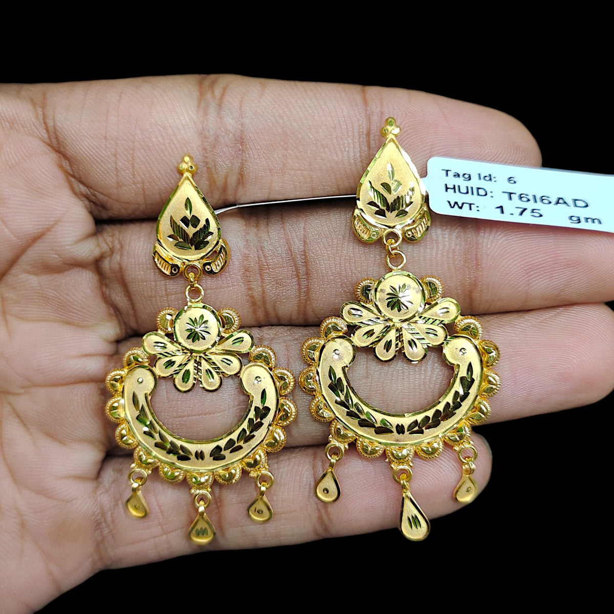 GOLD EARRINGS- (WGT: 3.530 GM APPROX) BIS CERTIFIED HUID HALLMARK 9KT GOLD EARRINGS 1 PAIR FOR WOMEN (BEST FOR GIFT IN MARRIAGE). (RGYNRG)-(T6I6AD)