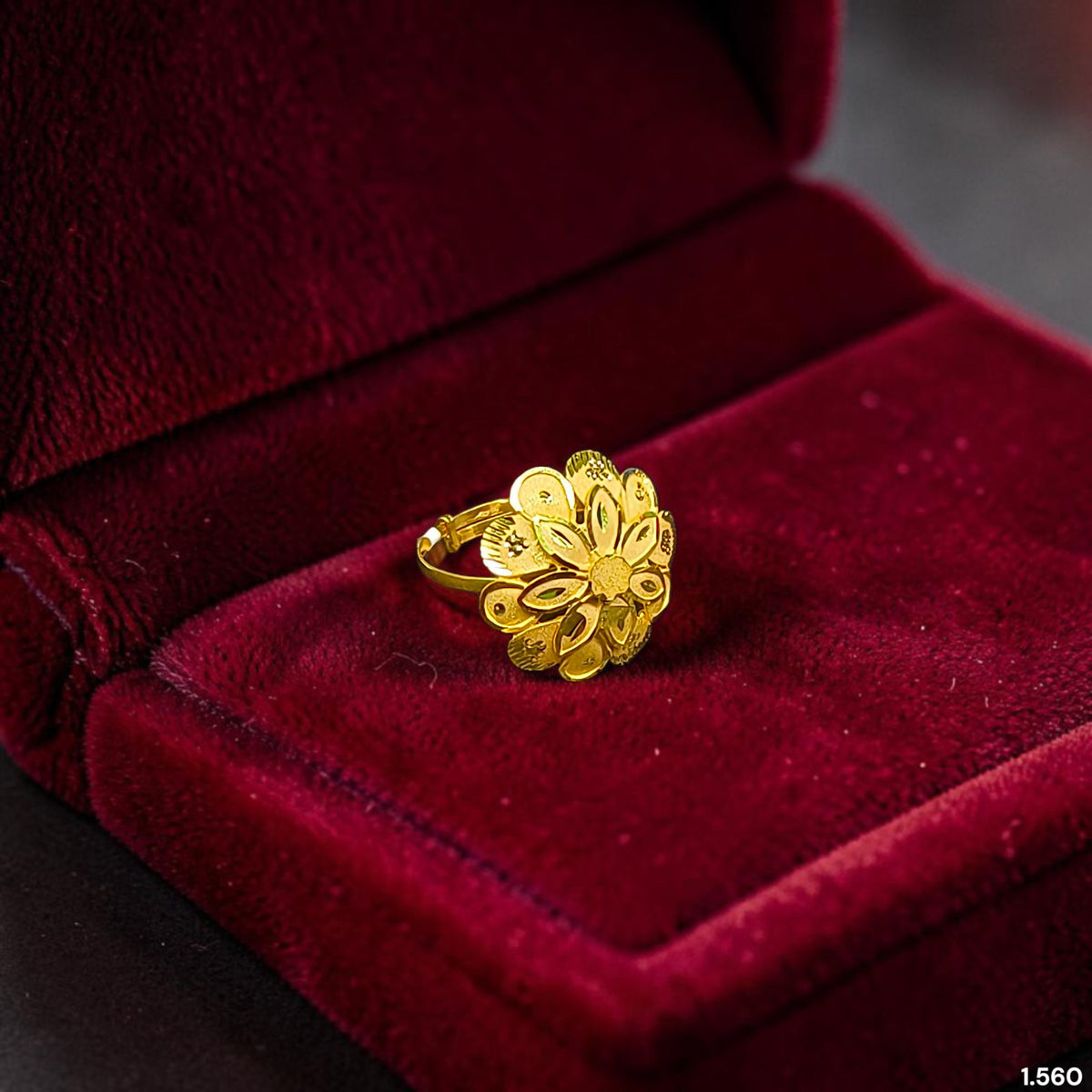 LADIES RING (IX872V)-(SIZE: ADJUSTABLE ) WGT: 1.560 GM APPROX BIS CERTIFIED HUID HALLMARK 375 9KT GOLD RING FOR WOMEN 1 PIECE.