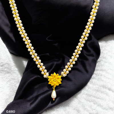 GOLD PENDANT- (GMP22) WGT: 0.680 GM APPROX CERTIFIED BIS HUID HALLMARK 916 22KT GOLD MOTI PENDANT 1 PIECE FOR WOMEN.