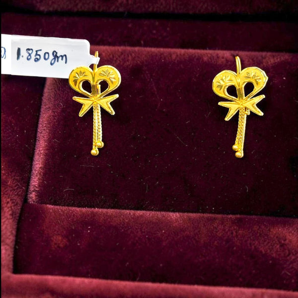 GOLD TOPS- BIS CERTIFIED WGT: 1.850 GM APPROX HUID HALLMARK 916 22KT GOLD SAFETIPIN EARRINGS 1 PAIR FOR WOMEN.