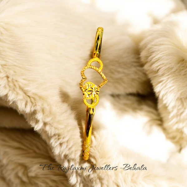 TRJ (MTO) DUPLEX DUAL HEART DESIGN HALLMARK 22KT GOLD COVER BRACELET APPROX WGT: 2.700 GM 1 PIECE FOR WOMEN - (BILL MANDATORY -EXCHANGE FOR LIFETIME IN STORE ONLY) BY RAJLAXMI.