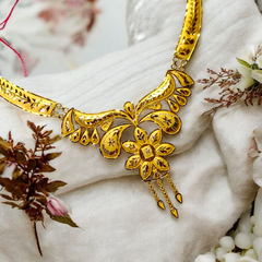 (GCN22) BIS CERTIFIED HUID HALLMARK 916 22KT GOLD NECKLACE CHOKER (APPROX WGT: 5.050 GM) 1 PIECE FOR WOMEN.