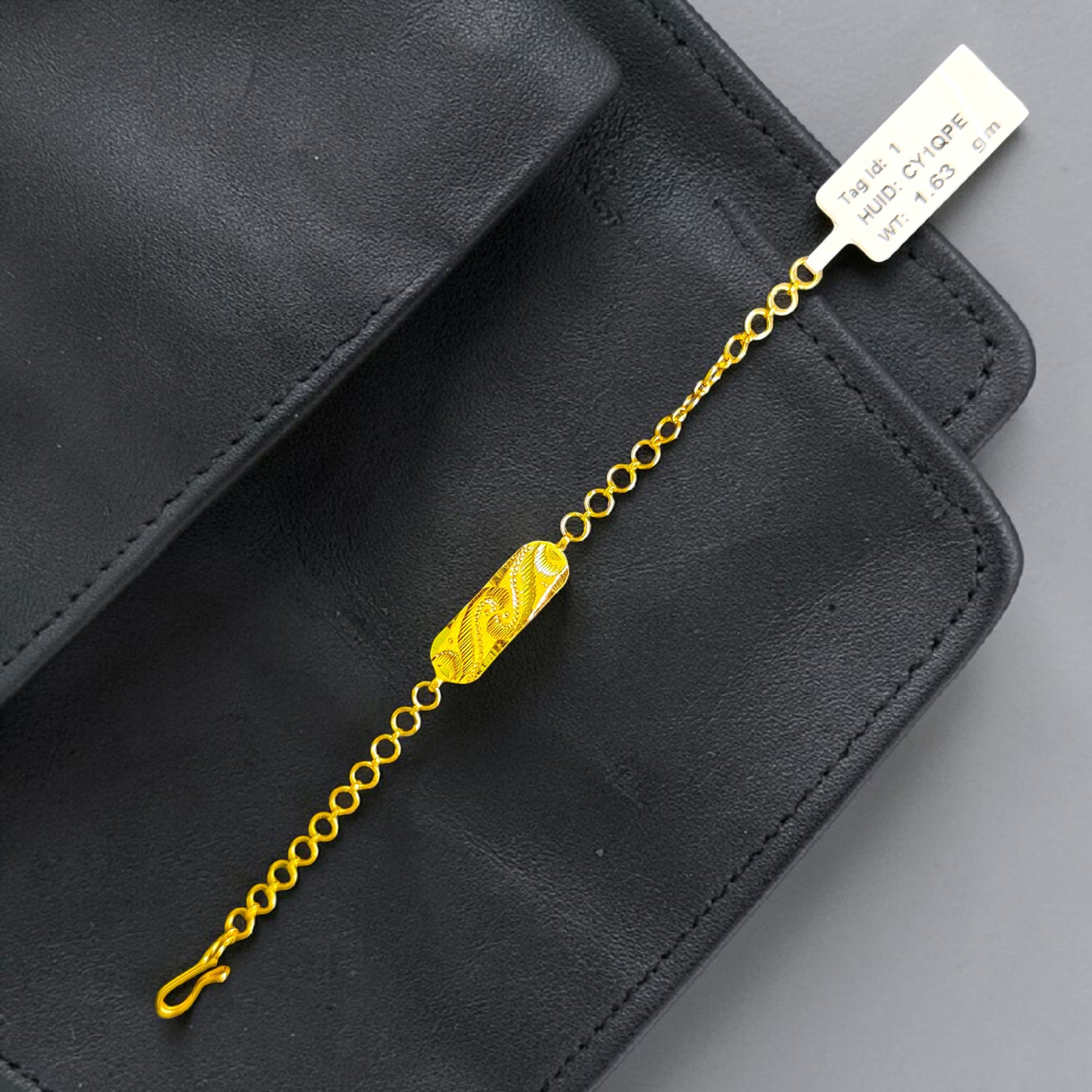 GOLD BABY WRISTLET- BIS CERTIFIED WGT: 1.630 GM APPROX HUID HALLMARK 22KT GOLD WRISTLET 1 PIECE FOR BABY.