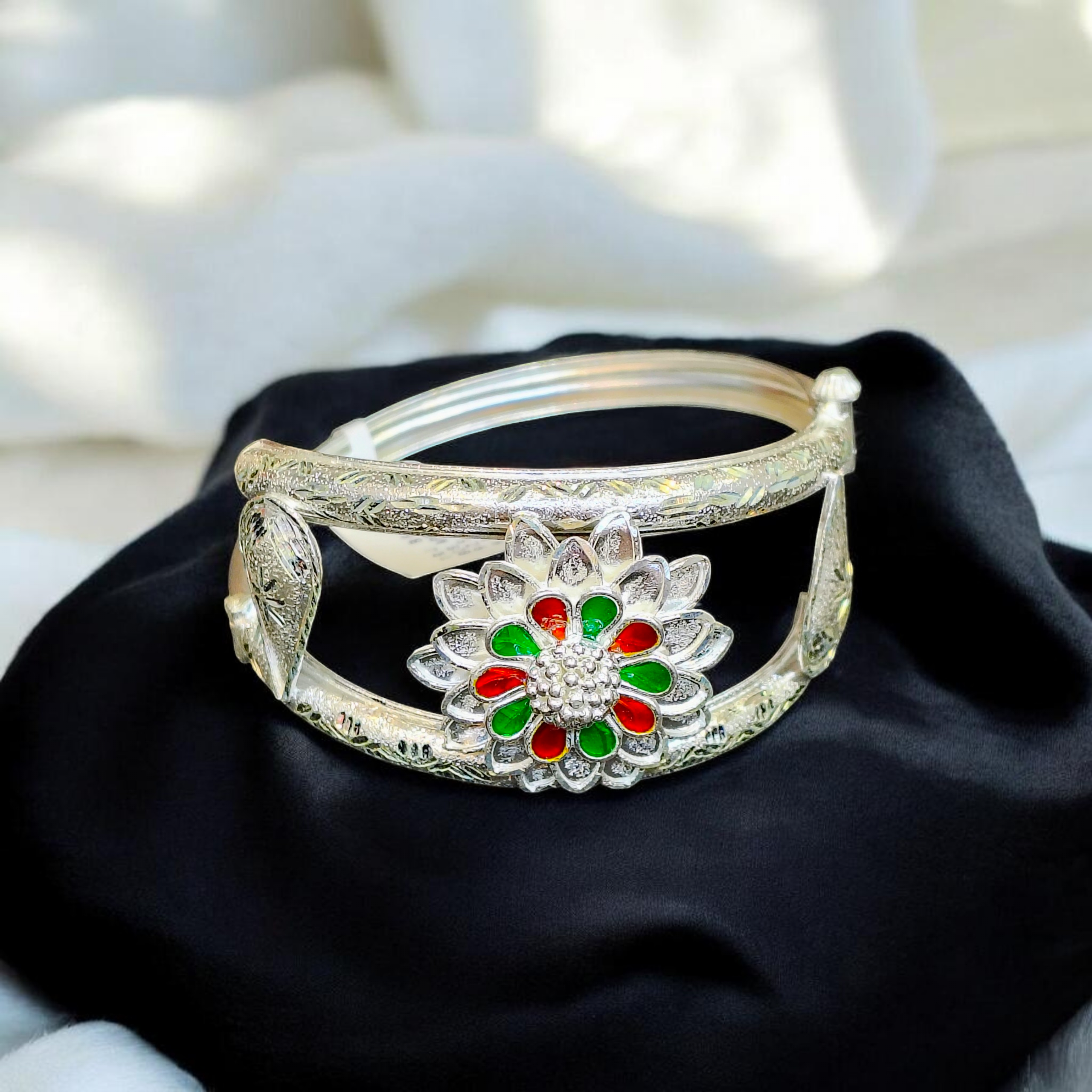 LUXURY SILVER BANGLE- (SIZE 27) CERTIFIED BIS HALLMARK 925 SILVER (1.5 PATCH) BANGLE (MANIPUR DESIGN) APPROX WGT: 25.100 GM (1 PIECE) FOR REGULAR USE FOR WOMEN.