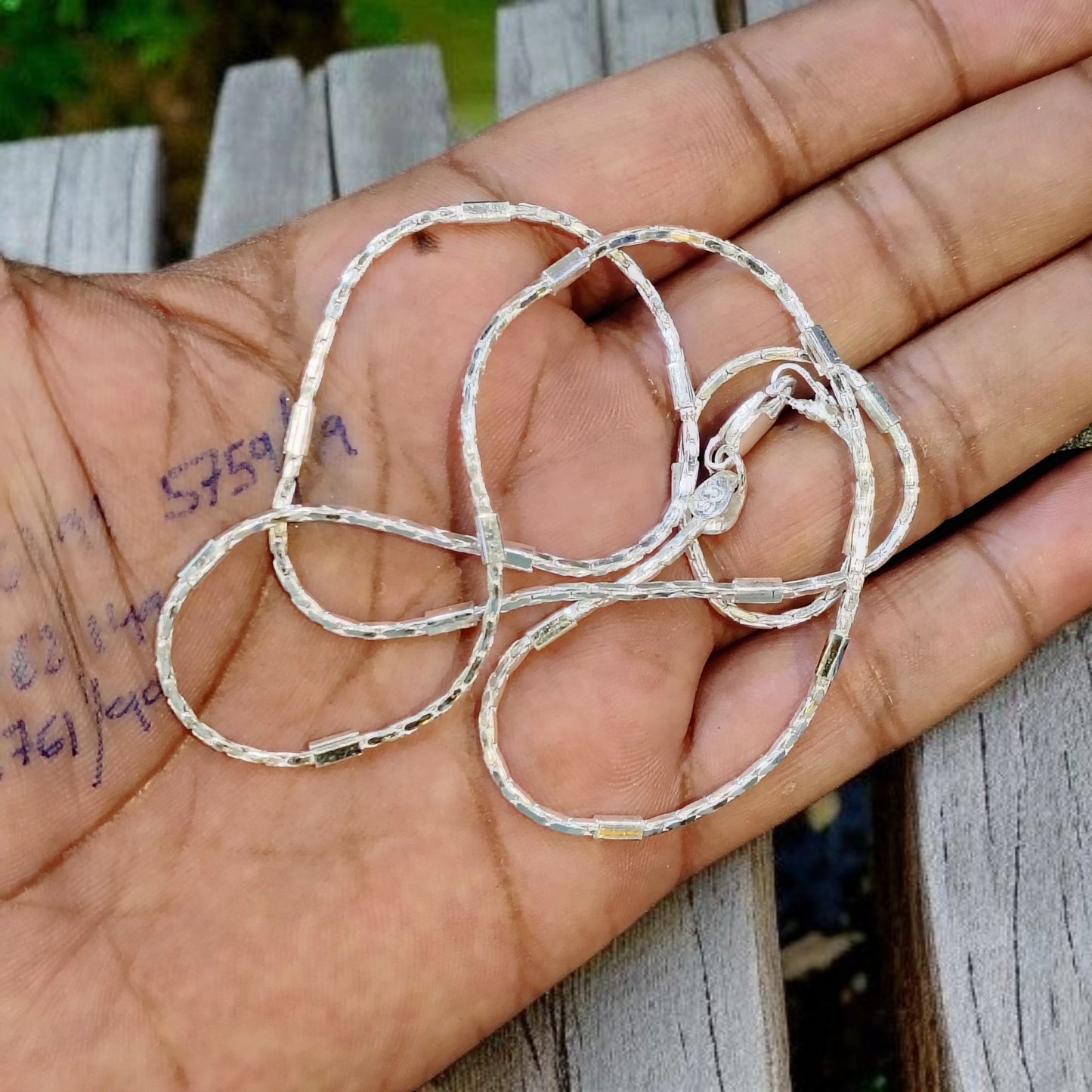 (SLCN) SILVER CHAIN 21 INCH - 625 SILVER CHAIN WGT: 10.400 GM APPROX 1 PIECE (UNISEX DESIGN) FOR MEN AND WOMEN.