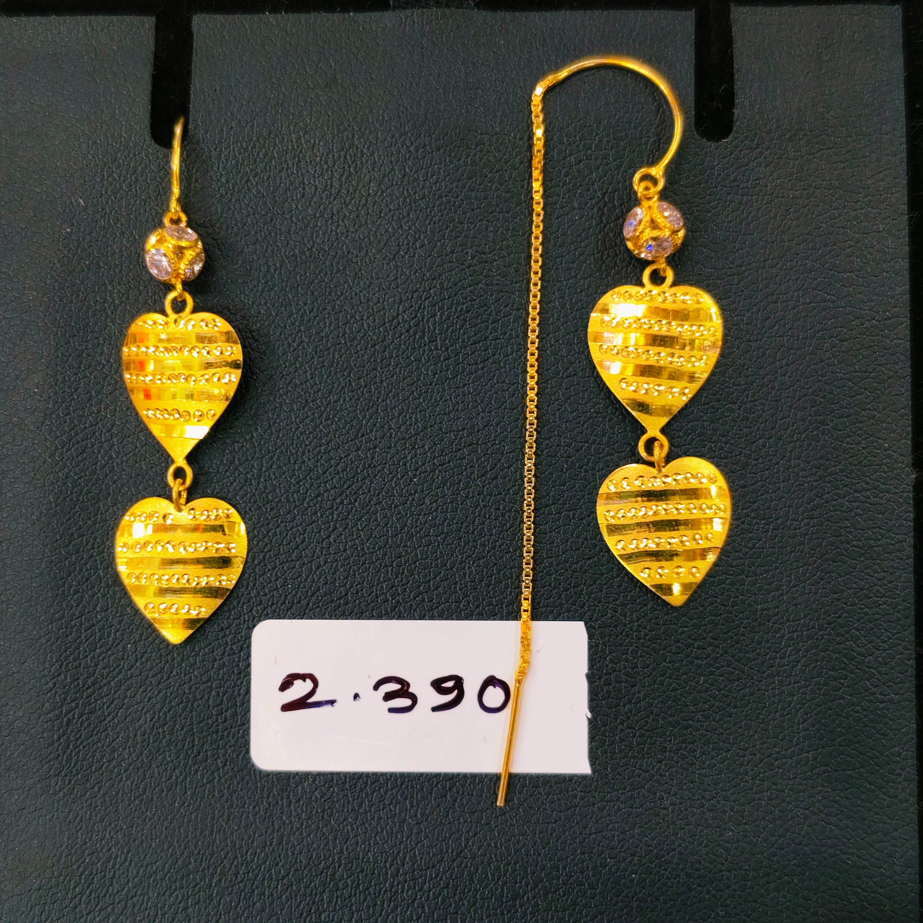 (GSD) RAJLAXMI WGT: 2.390 GM APPROX 18KT HALLMARK GOLD SUI DHAGA EARRINGS 1 PAIR FOR DAILY WEAR.