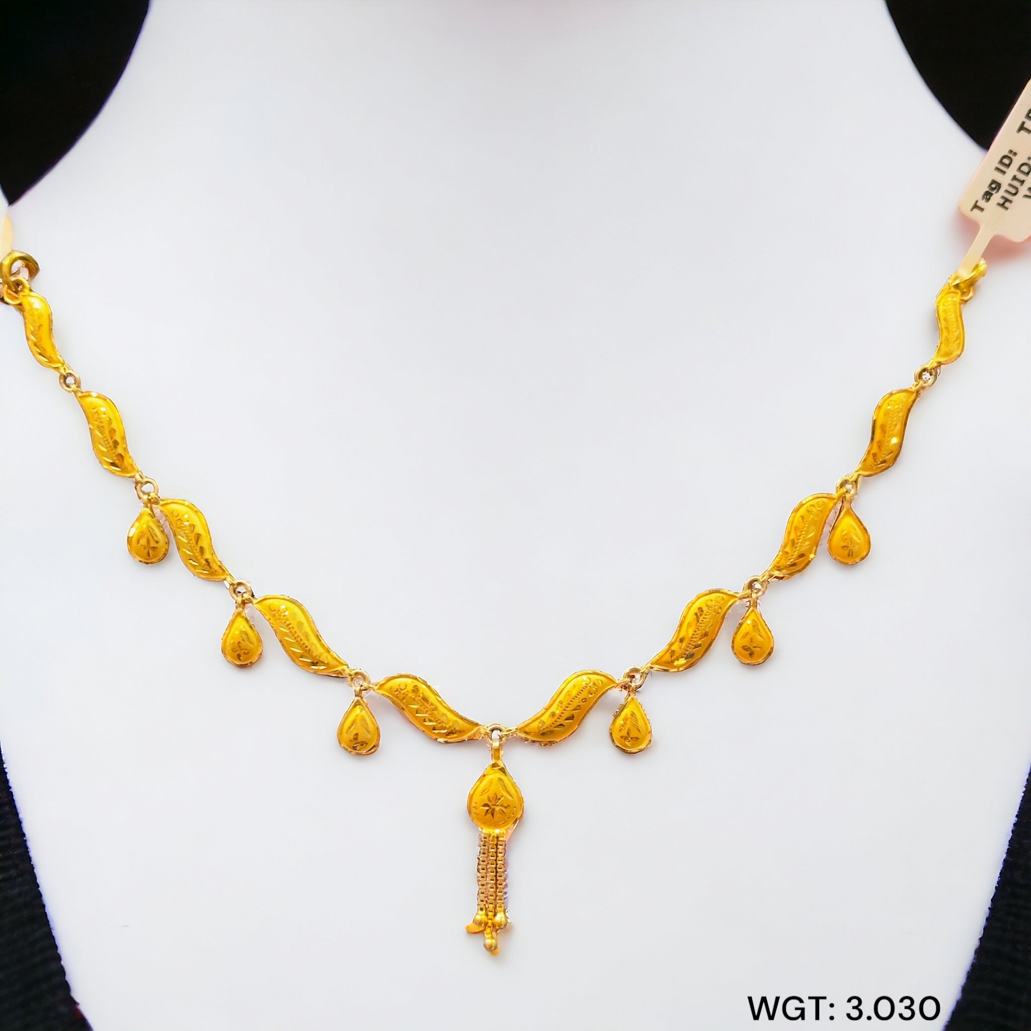 (GNC) RAJLAXMI WGT: 3.030 GM APPROX HUID HALLMARK 22KT GOLD NECKLACE 1 PIECE WITH ADJUSTABLE TASSEL.