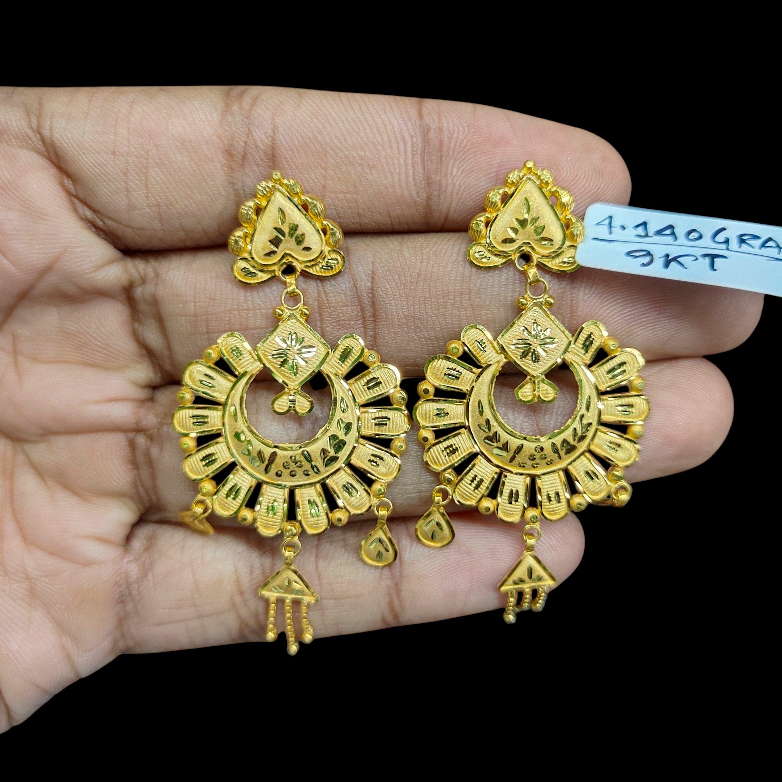 GOLD EARRINGS- (WGT: 4.140 GM APPROX) BIS CERTIFIED HUID HALLMARK 9KT GOLD EARRINGS 1 PAIR FOR WOMEN (BEST FOR GIFT IN MARRIAGE). (23AJ7N)-(9W14KD)