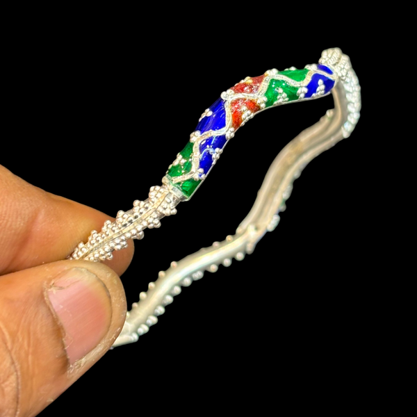 SILVER BANGLES- (SIZE 26) CERTIFIED BIS HALLMARK 925 SILVER BEKI BALA (MANIPUR DESIGN) APPROX WGT: 11.500 GM (1 PIECE) FOR REGULAR USE FOR WOMEN.
