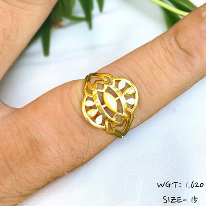 TRJ (SIZE: 15) WGT: 1.620 GM APPROX 22KT HUID HALLMARK GOLD RING FOR WOMEN 1 PIECE.