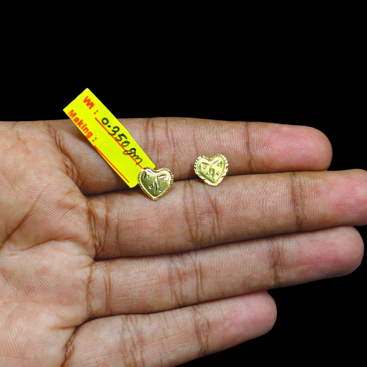 GOLD TOPS- BIS CERTIFIED (WGT: 0.350 GM APPROX) HUID HALLMARK 375 9KT GOLD TOPS 1 PAIR BEST FOR MARRIAGE GIFT.