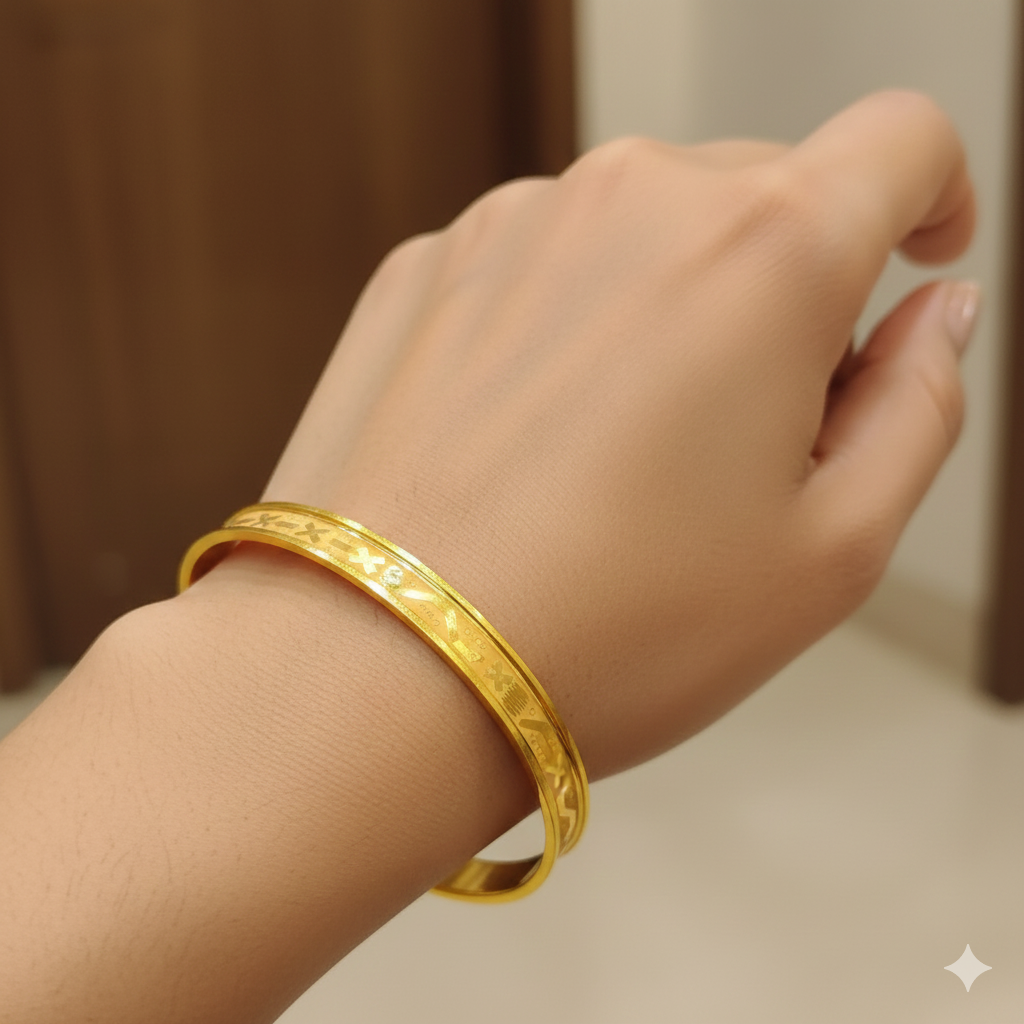 (GSN22) TRJ WGT: 1.490 GM APPROX (SIZE-24) 22KT HUID HALLMARK GOLD CHILA SOCKET CHURI 1 PAIR.