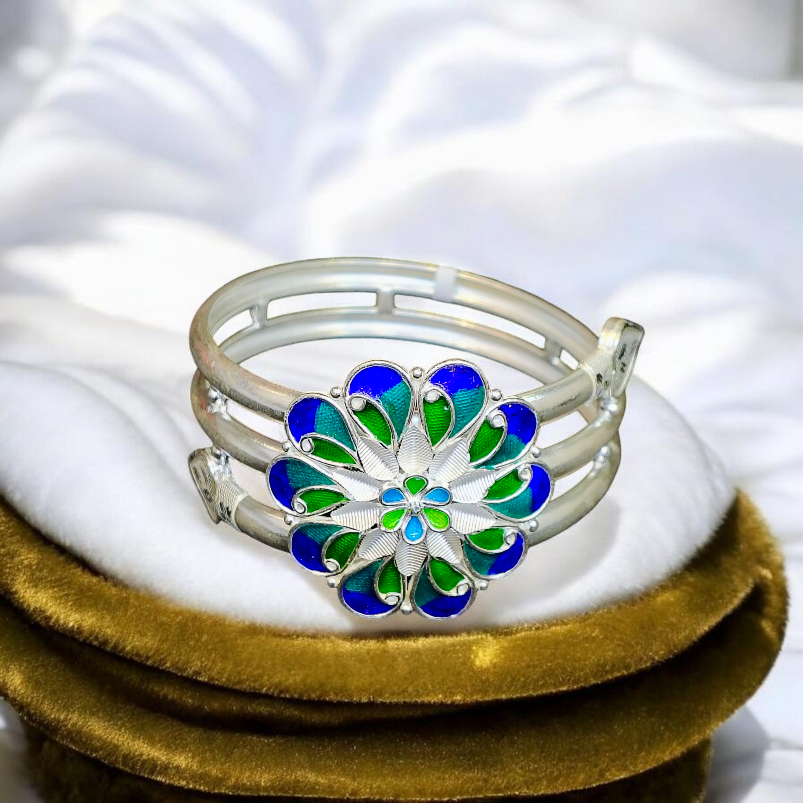 LUXURY SILVER BANGLE- (SIZE 23) CERTIFIED BIS HALLMARK 925 SILVER (1.5 PATCH) BANGLE (MANIPUR DESIGN) APPROX WGT: 22.710 GM (1 PIECE) FOR REGULAR USE FOR WOMEN.