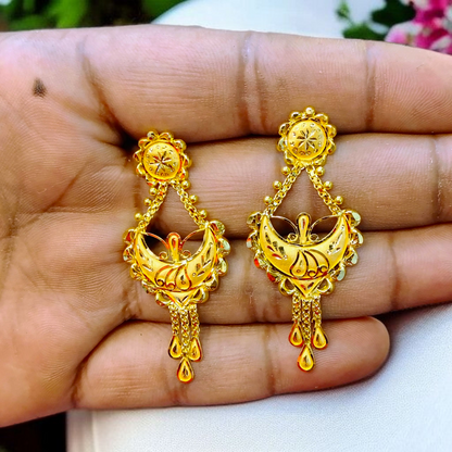 (GER22) BIS CERTIFIED WGT: 3.950 GM APPROX HUID HALLMARK 916 22KT GOLD EARRINGS KANBALA 1 PAIR FOR WOMEN.