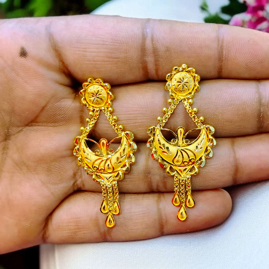 (GER22) BIS CERTIFIED WGT: 3.950 GM APPROX HUID HALLMARK 916 22KT GOLD EARRINGS KANBALA 1 PAIR FOR WOMEN.