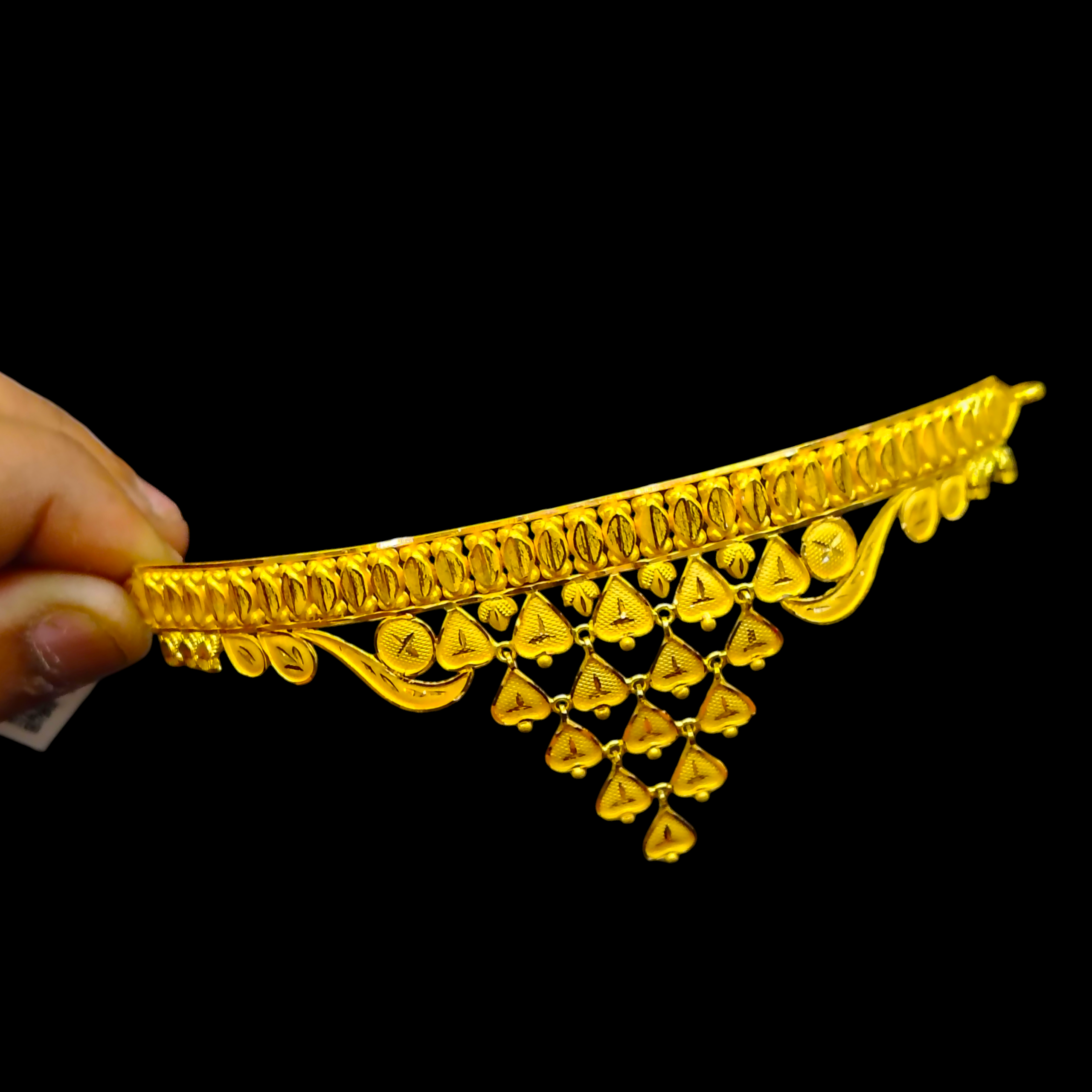 GOLD CHOKER NECKLACE- WGT: 7.240 BIS CERTIFIED HUID HALLMARK 916 22KT GOLD CROWN CHOKER NECKLACE 1 PIECE WITH FREE ADJUSTABLE TASSEL FOR WOMEN.