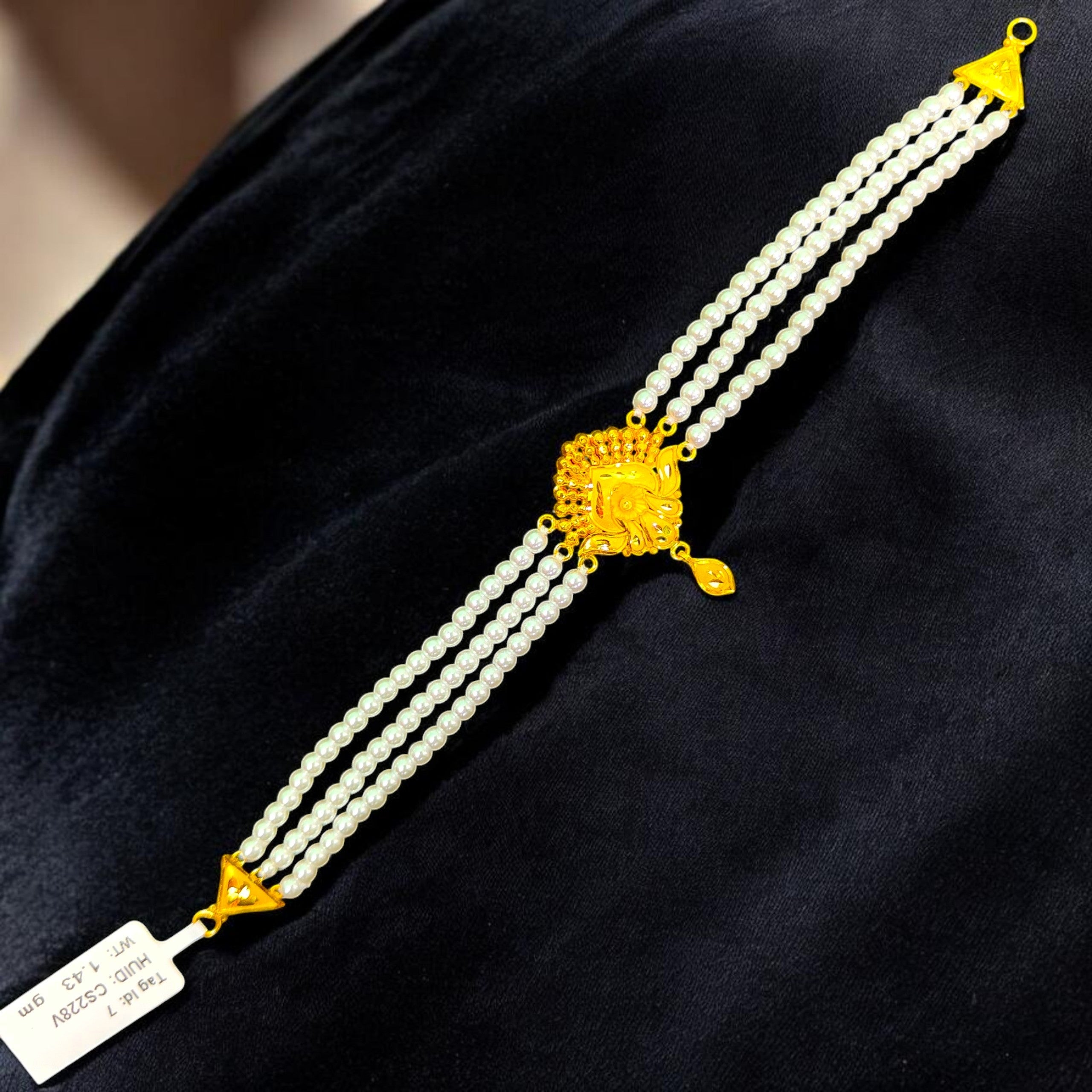 GOLD MOTI CHOKER- (WGT: 1.430 GM APPROX) BIS CERTIFIED HUID HALLMARK 375 9KT GOLD MOTI CHOKER 1 PIECE WITH ADJUSTABLE TASSEL FOR GIFT IN MARRIAGE.