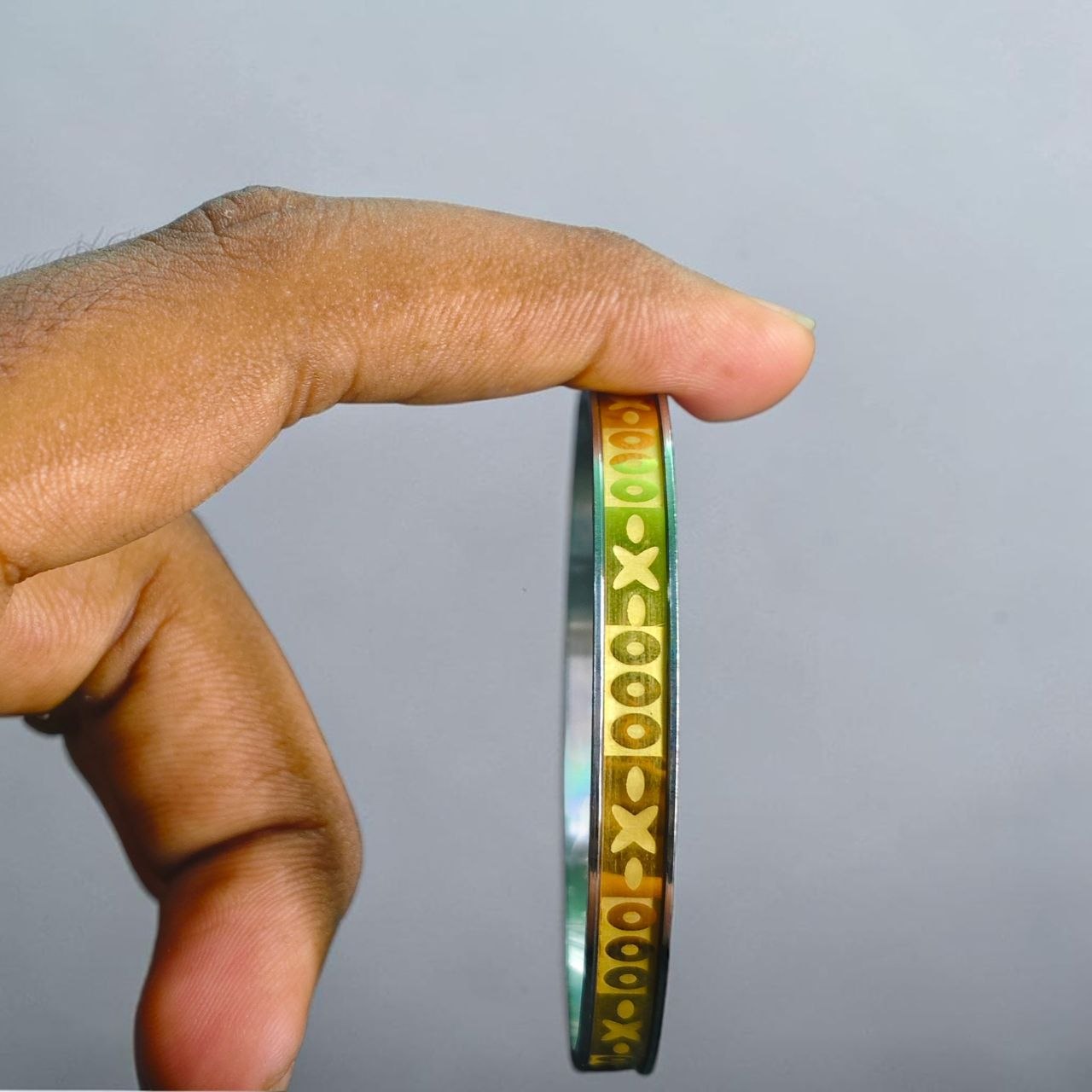 GOLD NOA- BIS CERTIFIED (WGT: 0.400 GM APPROX) HUID HALLMARK 9KT GOLD LAZER NOA BADHANO BANGLES 1 PIECE. (GET ANY DESIGN AS PER STOCK.
